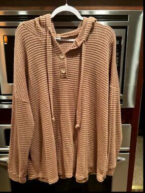 Honeyme Curvy Hooded Pullover Top Waffle Knit Women's XL Fits up to 2X
